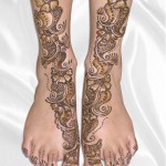 Mehndi on Legs